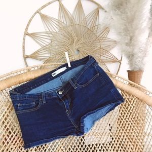 Levi’s shorts